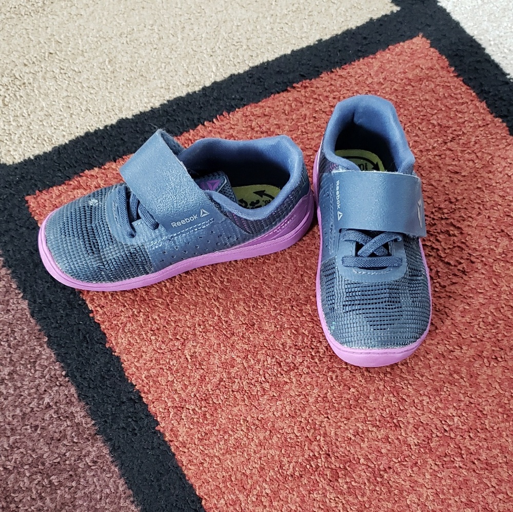 Reebok Sneakers